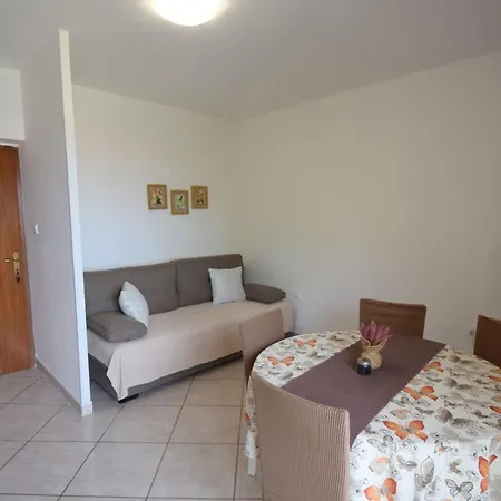 Jospia4 Mit Privatem Balkon By Interhome Sveti Anton (Krk)