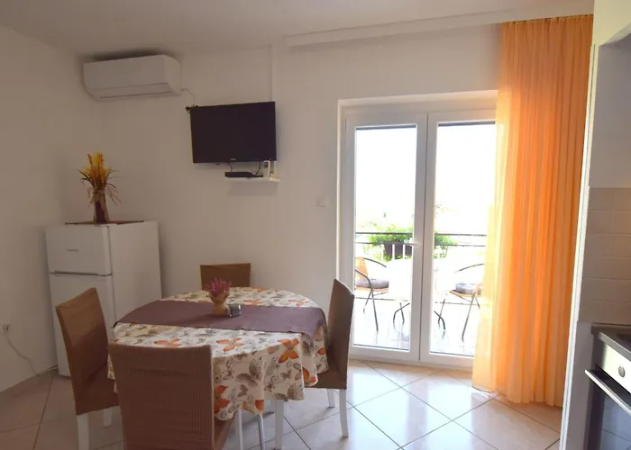 Jospia4 Mit Privatem Balkon By Interhome *