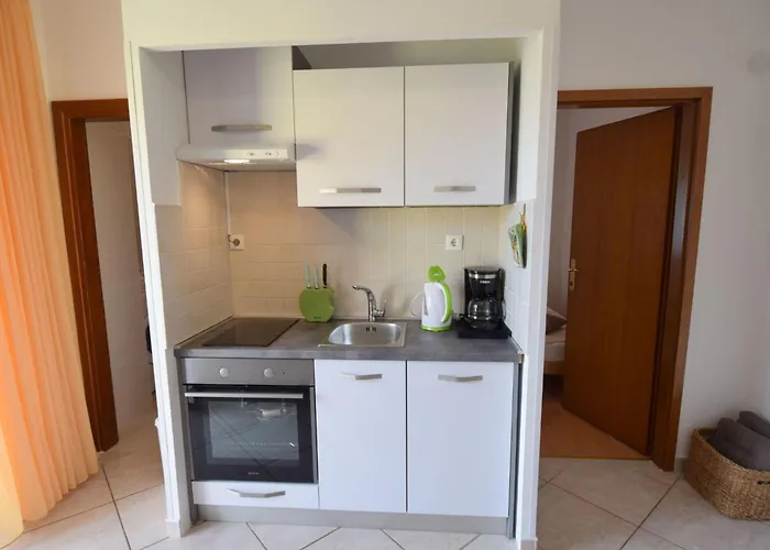 Jospia4 Mit Privatem Balkon By Interhome